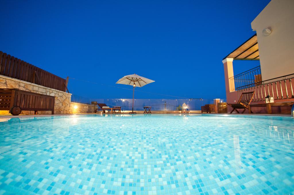 Villa Artemis Barbati Exteriör bild