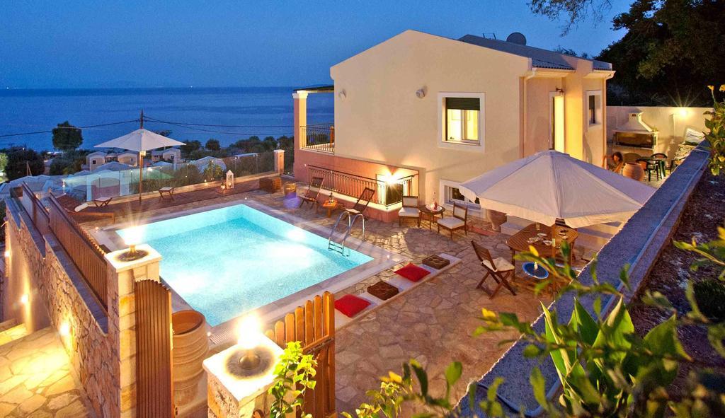 Villa Artemis Barbati Rum bild